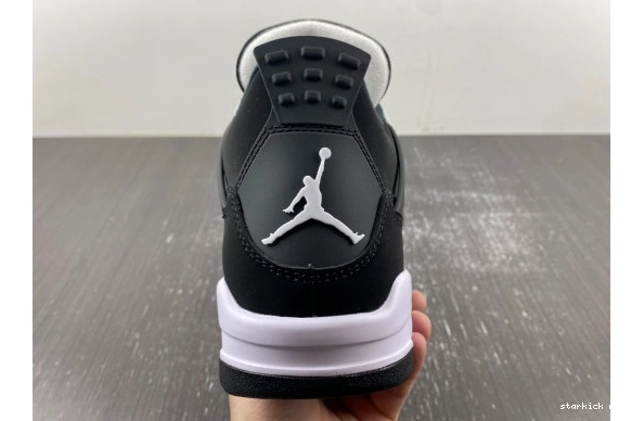 FQ8135-001 JORDAN  RETRO WHITE AIR FQ8135-001 4 THUNDER 0908